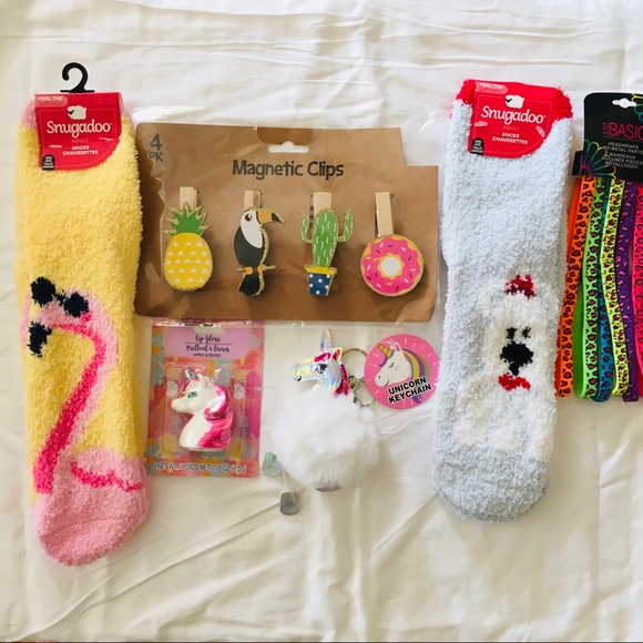 SOCKS FUZZY FLAMINGO DOG UNICORN KEY CHAIN LIP GLO - Picture 1 of 15